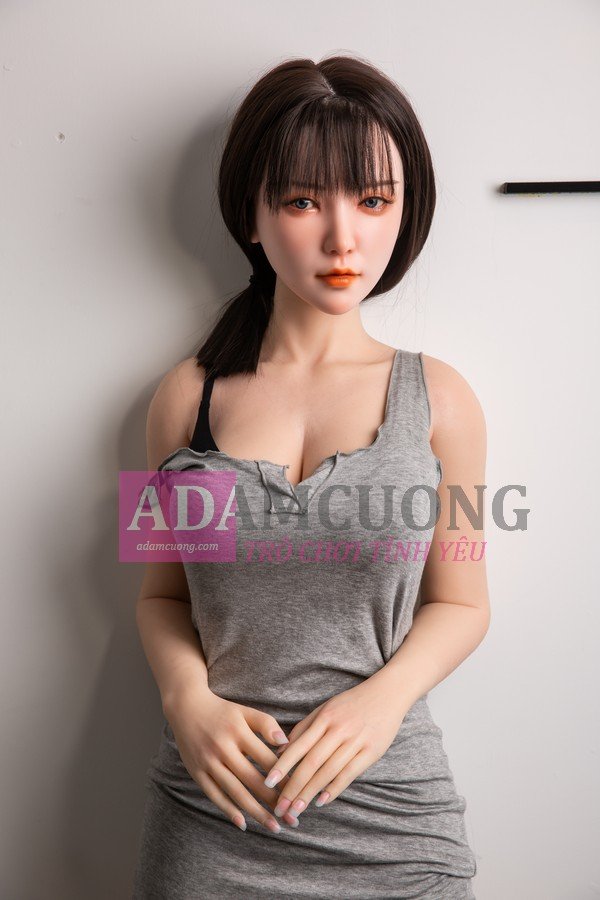 0U9A4755